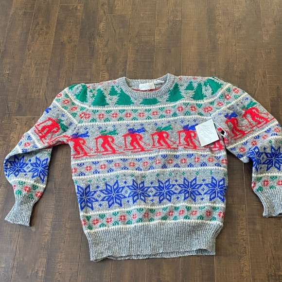 Vintage Lord & Taylor Wool sweater - Picture 5 of 10